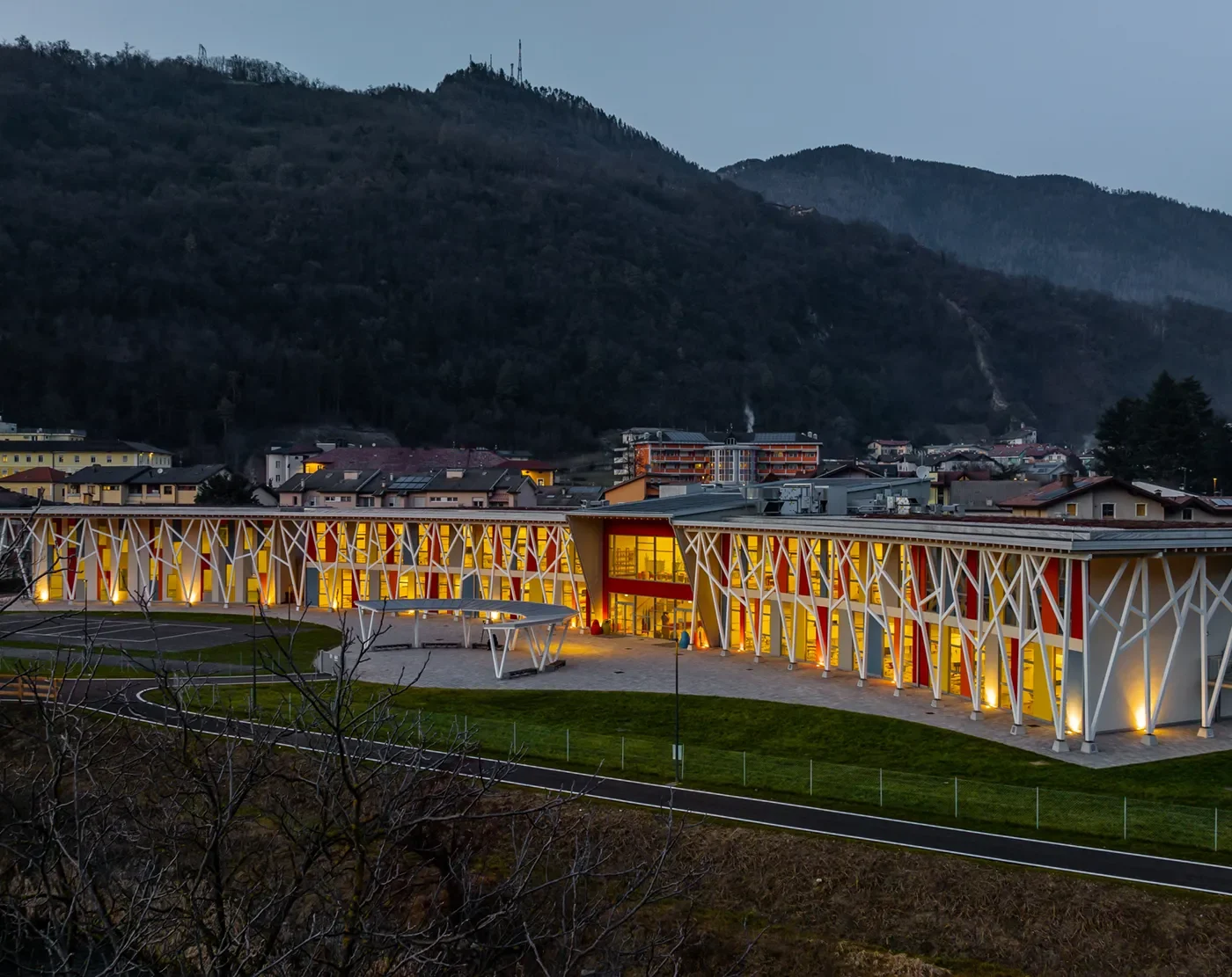 Scuola primaria 
Rita Levi Montalcini