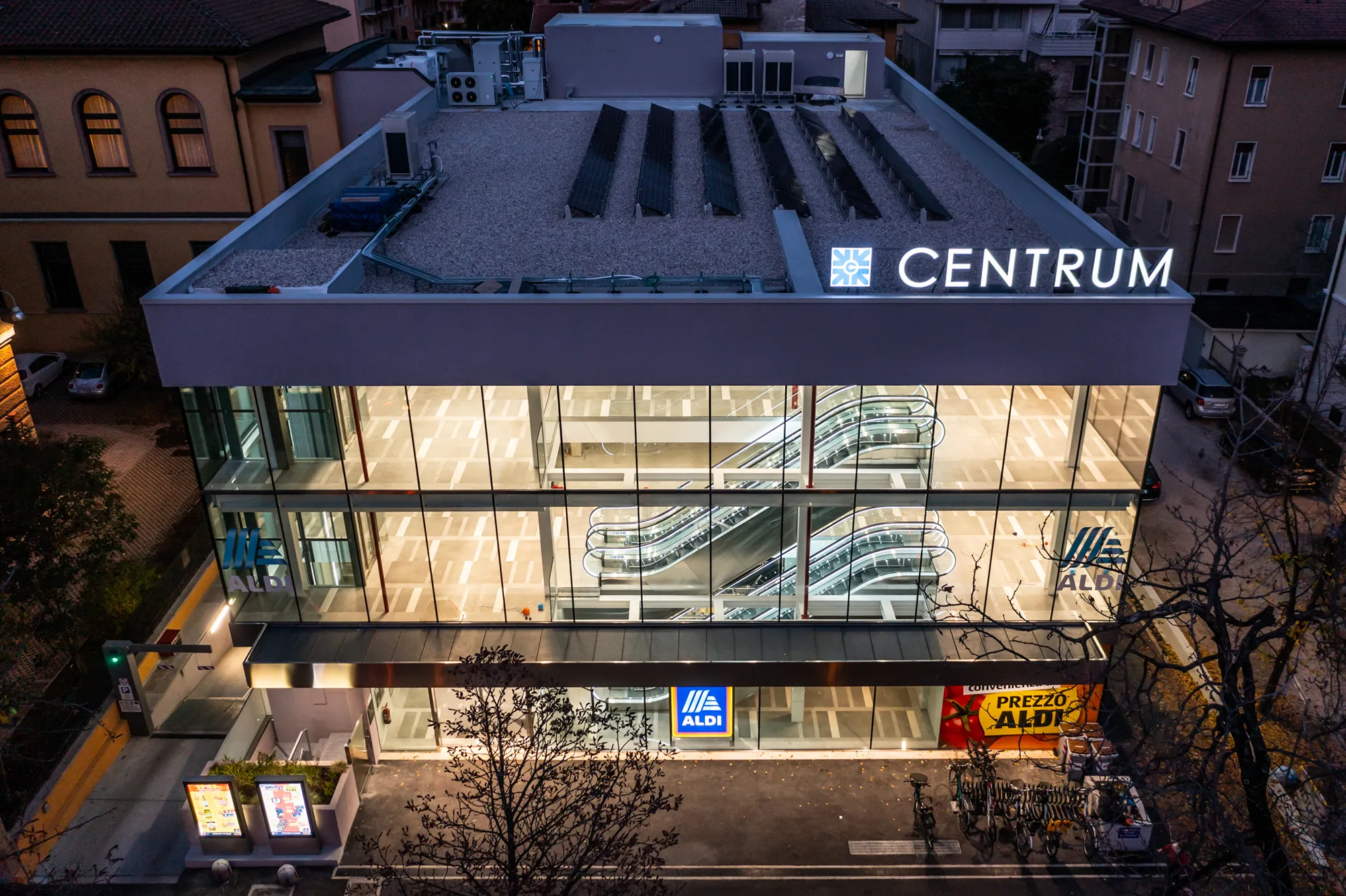 Centrum ex standa 4 copia